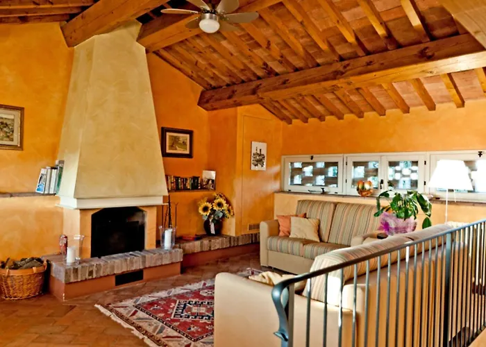 Sotto Colle - E Villa